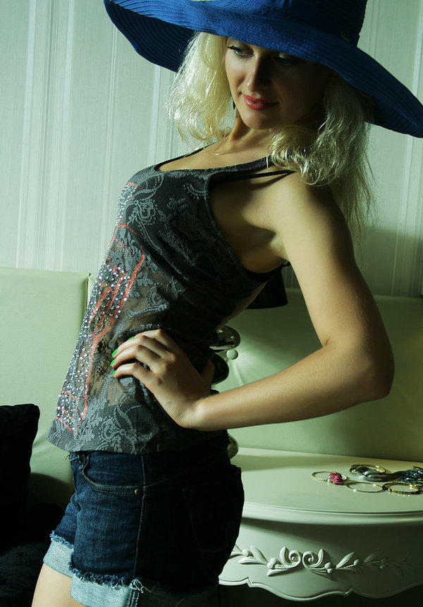 Аня, 30 лет, 8 размер груди